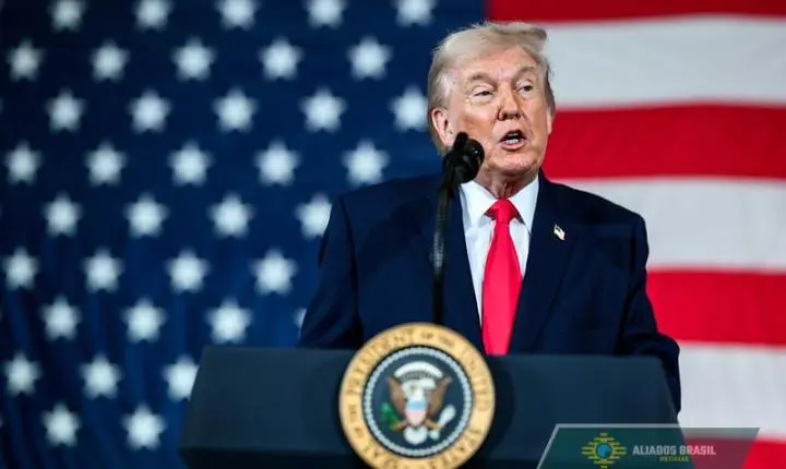 Trump diz que EUA vão ficar com urânio enriquecido do Irã e vê acordo “muito possível”