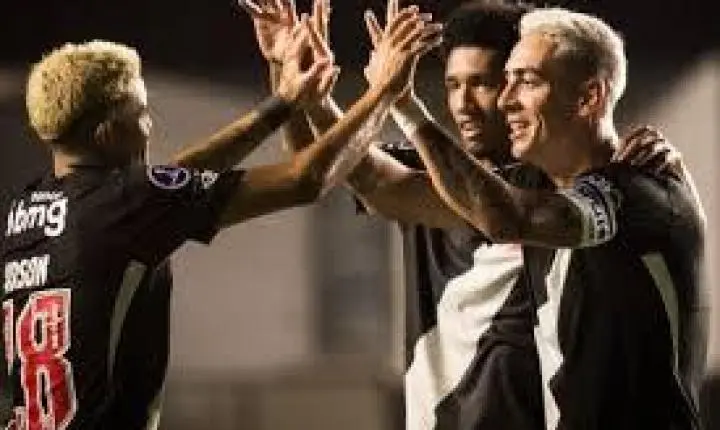 Vasco joga bem, vence o Olimpia e assume a liderança na Sul-americana
