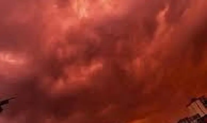 Veja: Céu da Venezuela fica totalmente vermelho durante pôr do sol