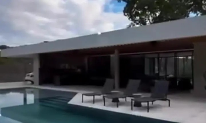 Veja por dentro: mansão de luxo onde Zé Felipe morava é colocada à venda por R$ 27 milhões