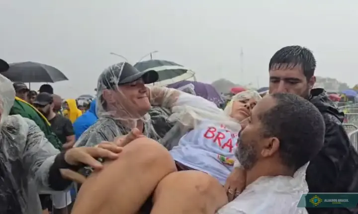 Veja relato de apoiadoras de Nikolas atingidas por raio em Brasília