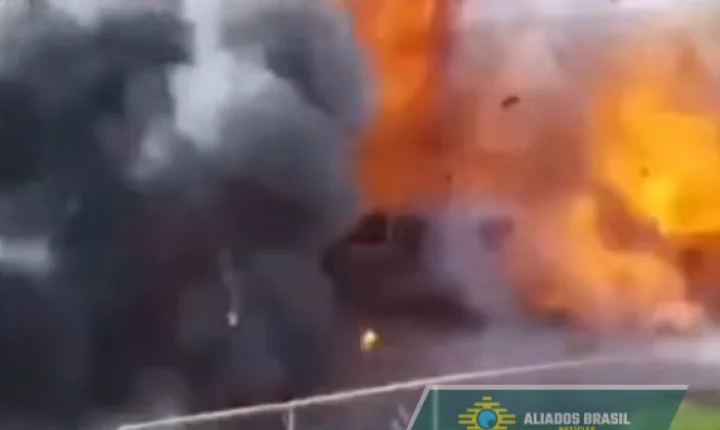 Vídeo: Câmeras de segurança flagram momento de ataque mortal na Ucrânia