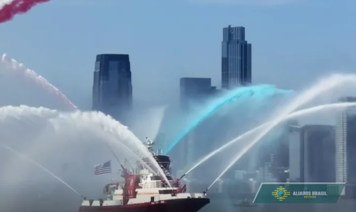 Vídeo mostra maior desfile de navios da história de Nova York pelos 250 anos dos EUA
