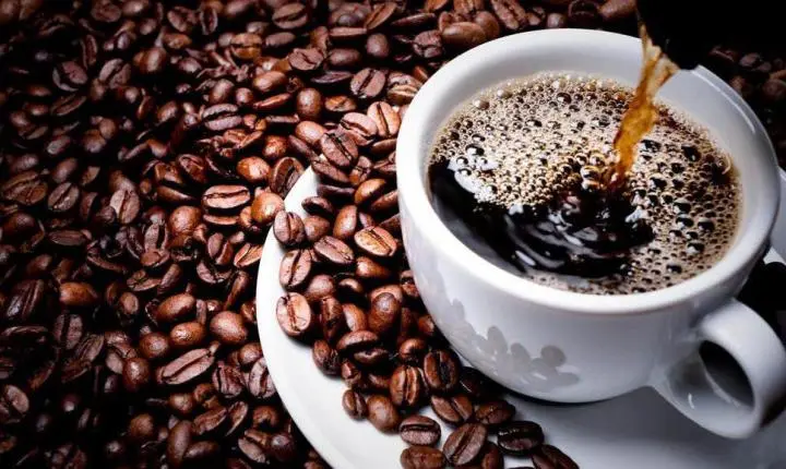 Vilã ou aliada? Cientistas descobrem a complexa relação entre a cafeína e os sintomas de depressão