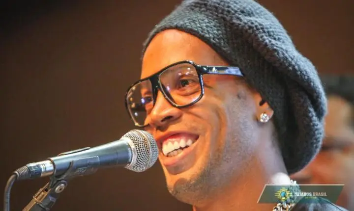 Você sabia? Ronaldinho Gaúcho tem 91 músicas registradas e é autor de sucessos do pagode e do trap